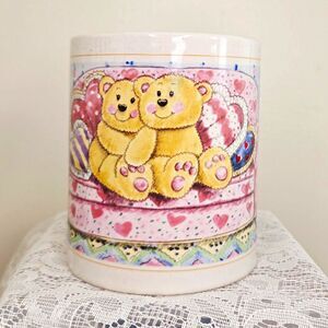 Ceramic 12 fl oz Coffee Mug White Decorated Teddy Bear Hearts Valentine’s Day